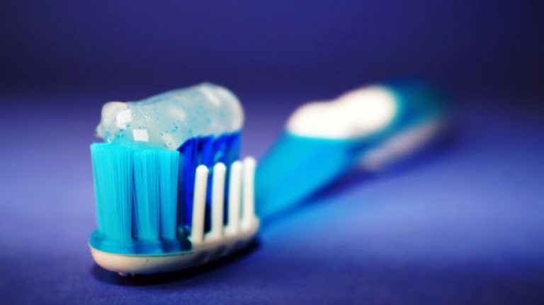 3 Easy Ways to Get Your Kids to Brush Their Teeth